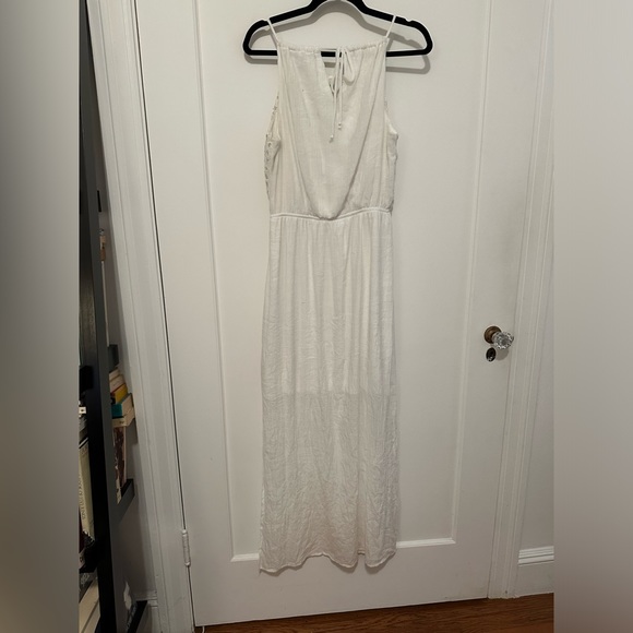 Cloth & People - Greek goddess floral embroidered maxi dress - Size L - Picture 4 of 10